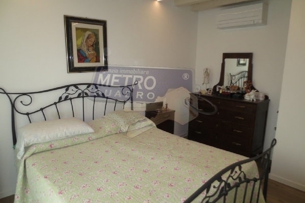 camera matrimoniale - UNIFAM. AFFIANCATA CARRè (VI)